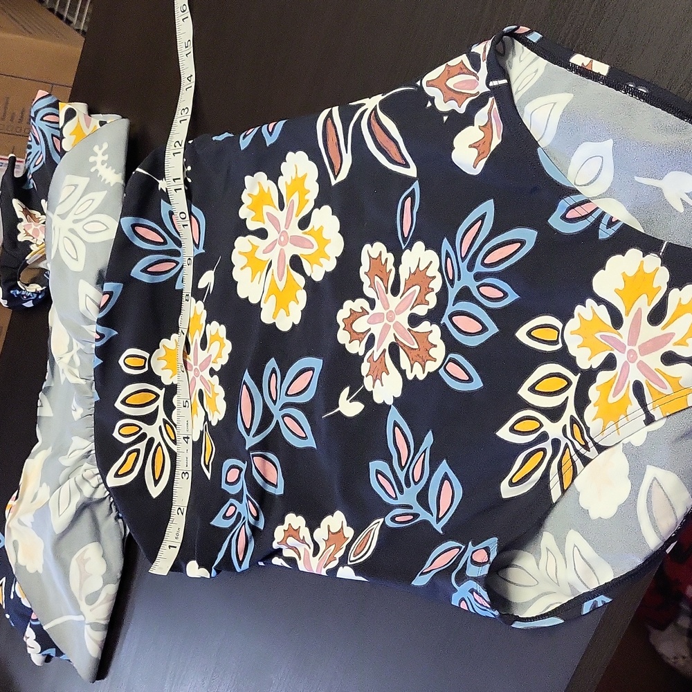 Tory Burch Hopewell Ruffled One Piece Swimsuit Flowers Off-The-Shoulder Size XS - Picture 7 of 8
